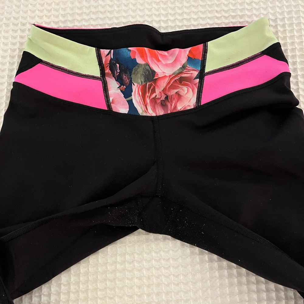 NEW RARE REVERSIBLE Lululemon - Picture 7 of 7